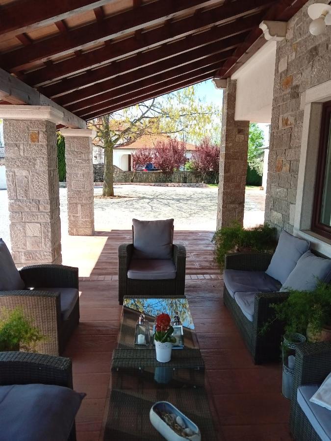 Castle House Rooms, Swimming Pool & Sauna & Tennis Court & Wine Cellar Sežana Exterior foto