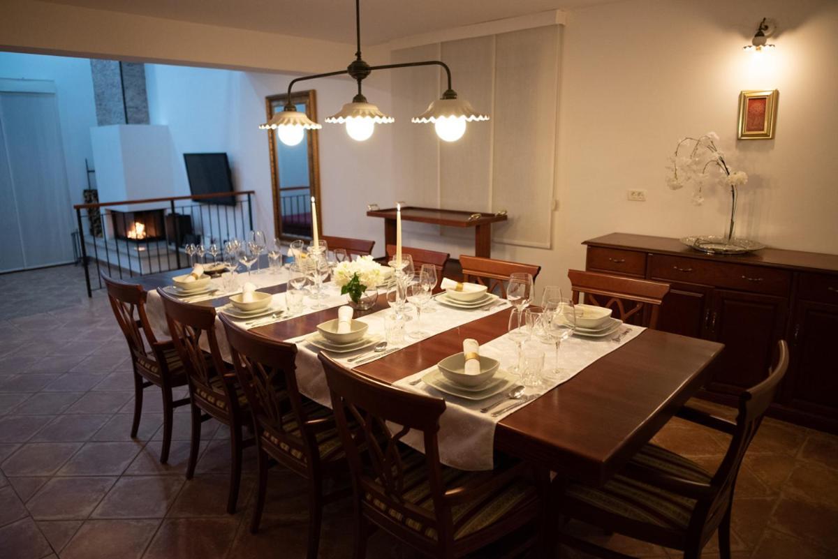 Castle House Rooms, Swimming Pool & Sauna & Tennis Court & Wine Cellar Sežana Exterior foto